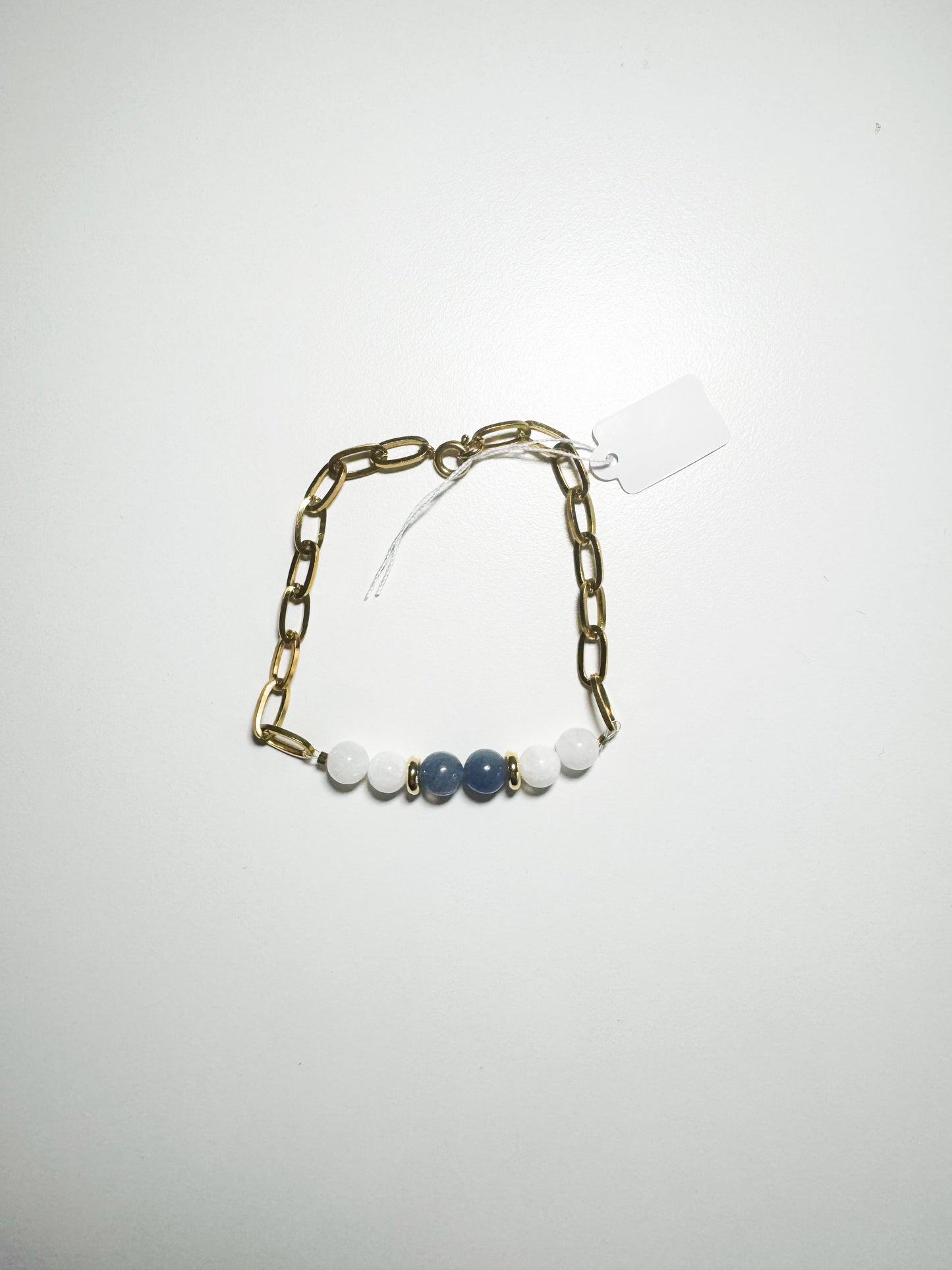 Bracciale con avventurina blu e giada bianca